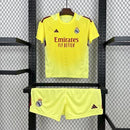 KIT ENFANT REAL MADRID 25/26 *OFFICIEL* + 5 CADEAUX 🎁