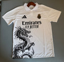 REAL MADRID 25/26 *SPECIAL EDITION* + 1 CADEAU 🎁