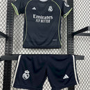 KIT ENFANT REAL MADRID 25/26 *OFFICIEL* + 5 CADEAUX 🎁