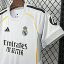 KIT ENFANT REAL MADRID 25/26 *OFFICIEL* + 5 CADEAUX 🎁