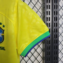 BRÉSIL 2022 - FEMME
