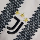 KIT ENFANT JUVENTUS 22/23