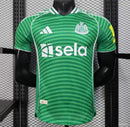 NEWCASTLE (JUGADOR) ||| 25/26