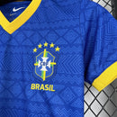 BRÉSIL SPECIAL 26/27 - FEMME